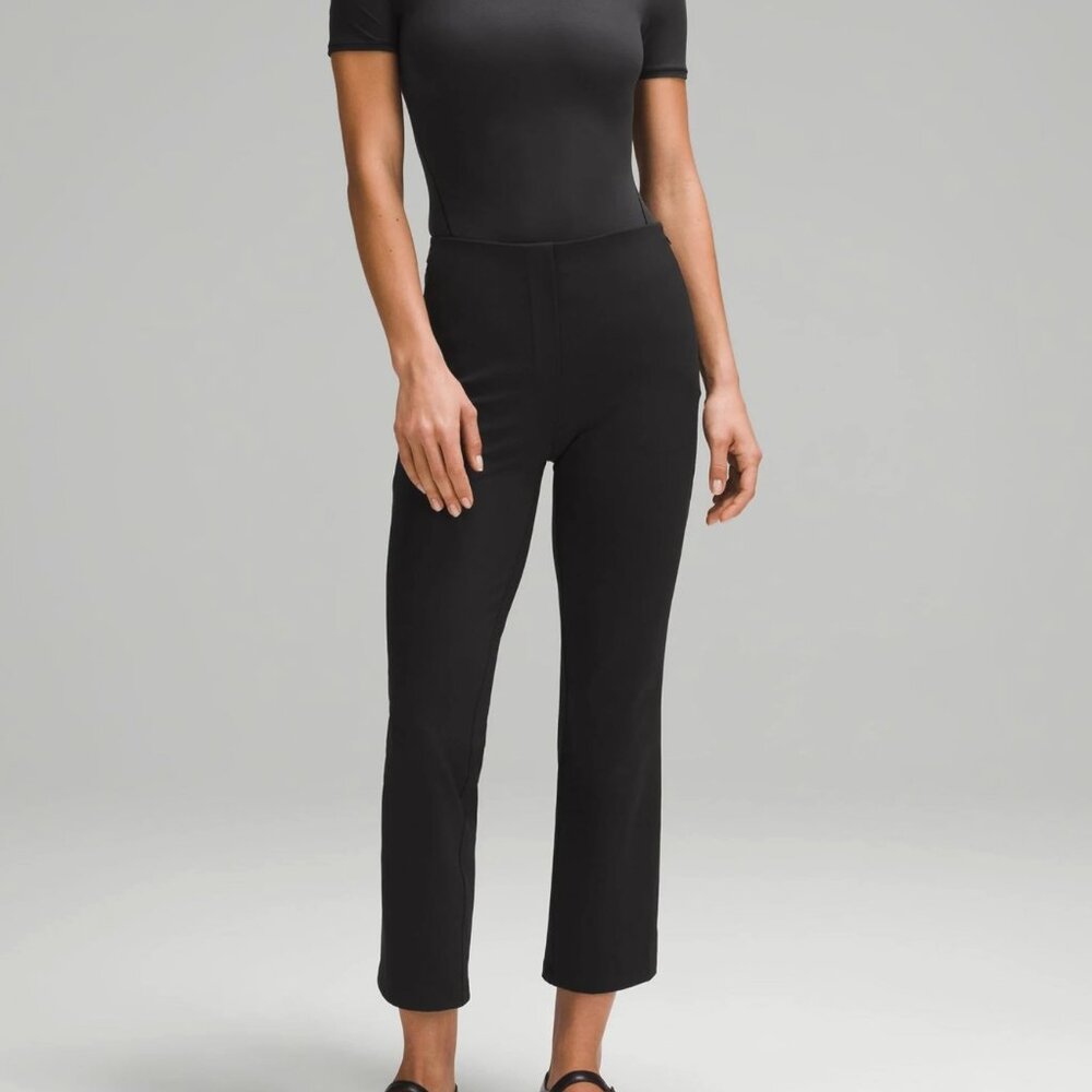 Smooth Fit Pull-On High-Rise Cropped Pant 6